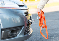 эвакуатор или буксировка